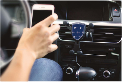 GRAVITIS™ WIRELESS CAR CHARGER