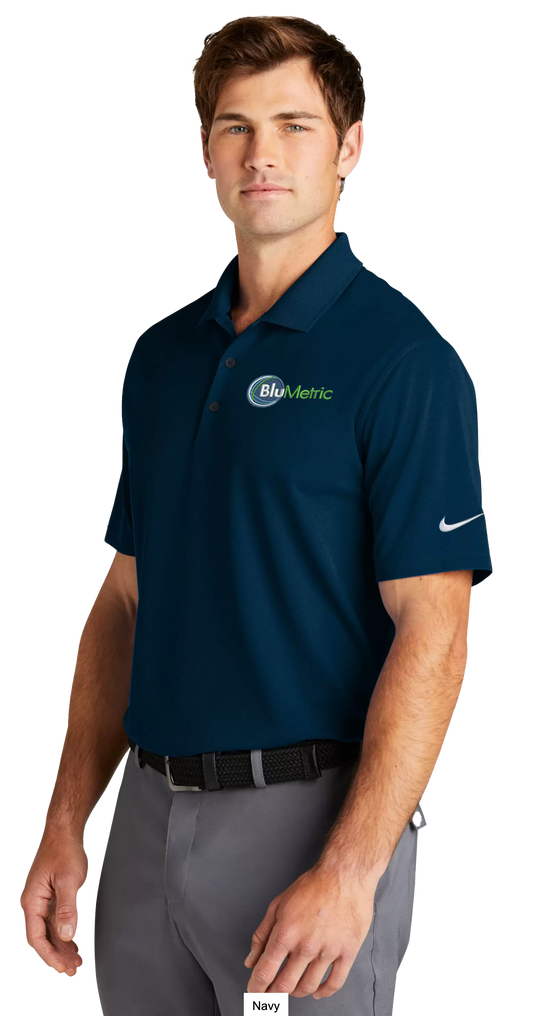 NIKE Dri-FIT POLO.